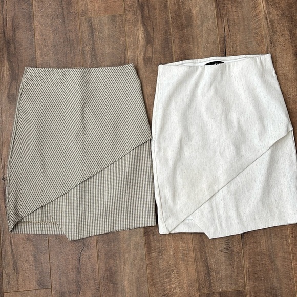 Dresses & Skirts - Dynamite Xs skirt bundle